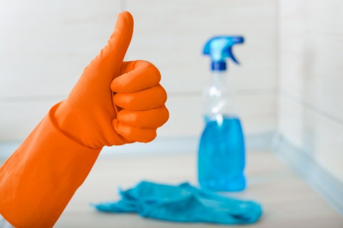 Checklist and cleaning plan for regular domestic and commercial cleaning in Hammersmith