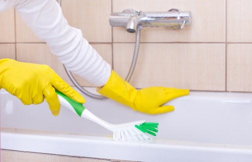 Hot water extraction carpet cleaning in a Hammersmith flat